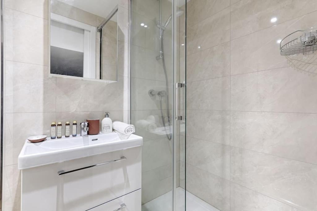 Sentier Historical Center III Charming Apartment Parigi Esterno foto